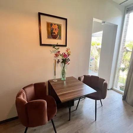 The West Wing * Bloemendaal